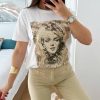 Caperucita Rosa (Rosa Navarro) Camiseta Blanca Manga Corta Monroe Beige (L37)