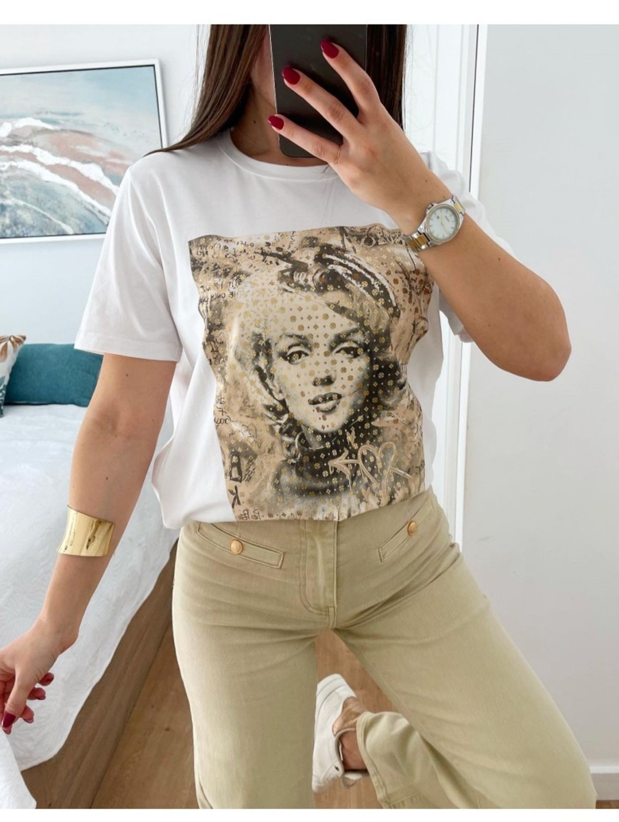 Caperucita Rosa (Rosa Navarro) Camiseta Blanca Manga Corta Monroe Beige (L37)